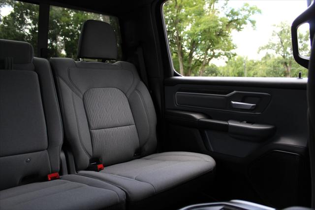 2022 Ram 1500 Big Horn Crew Cab 4x4 57 Box