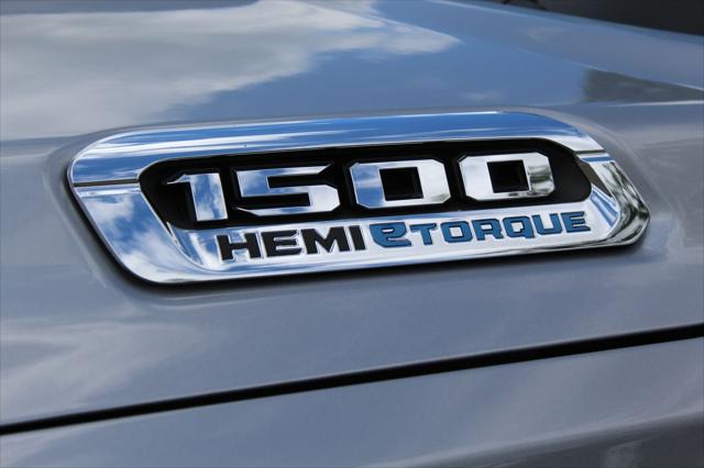 2022 Ram 1500 Big Horn Crew Cab 4x4 57 Box