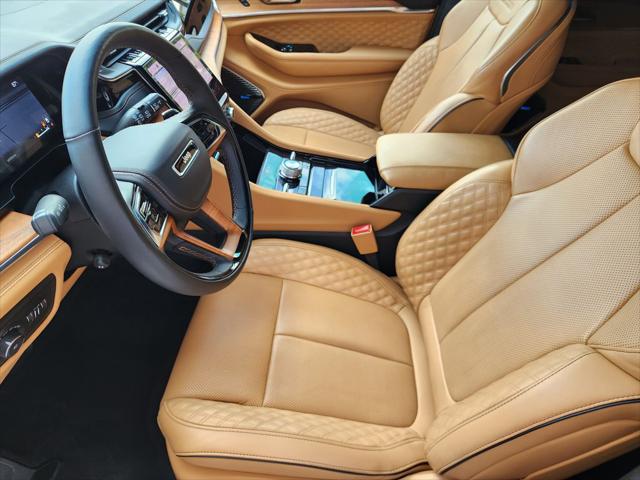2025 Jeep Grand Cherokee L Summit Reserve - Photo 13
