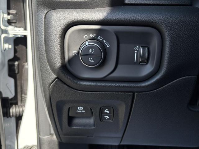 2026 Ram 1500 Big Horn Quad Cab 4x4 64 Box