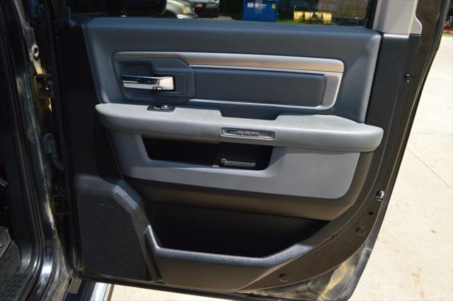 2017 Ram 1500 SLT