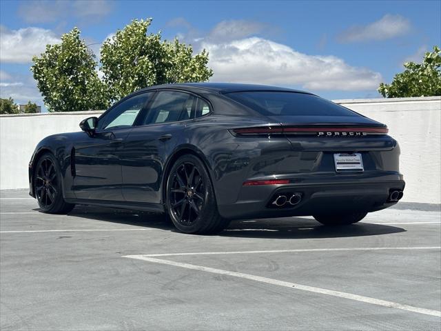 2026 Porsche Panamera 4