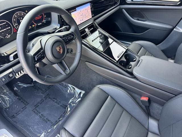 2026 Porsche Panamera 4