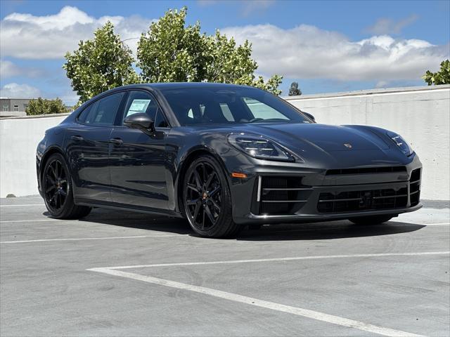 2026 Porsche Panamera 4