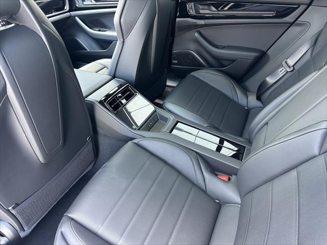 2026 Porsche Panamera 4
