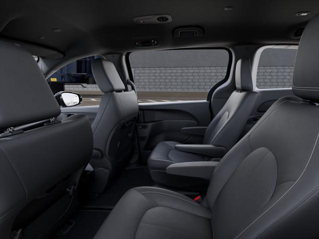 2027 Chrysler Pacifica LX