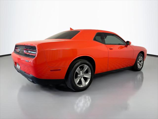 2016 Dodge Challenger SXT