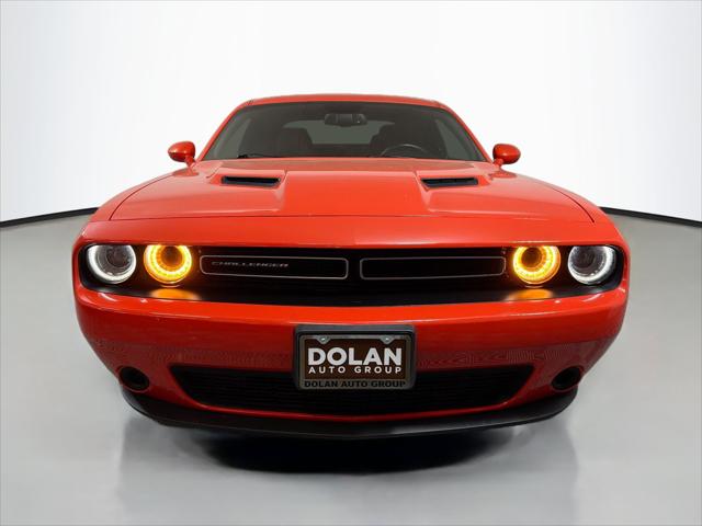 2016 Dodge Challenger SXT