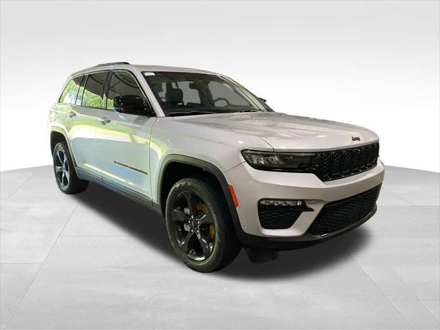2023 Jeep Grand Cherokee Limited 4x4 for sale in Benton Harbor, MI