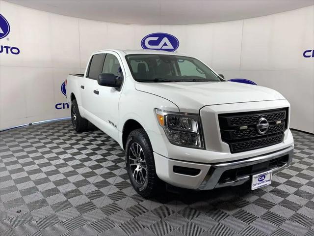 2022 Nissan Titan Crew Cab SV 4x4 for sale in Memphis, TN