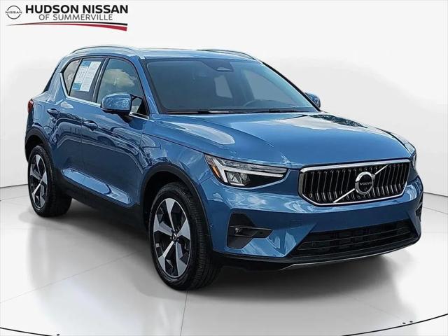 2025 Volvo XC40 B5 Plus Bright Theme for sale in Summerville, SC