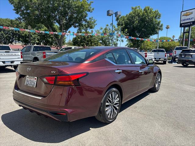 2023 Nissan Altima SV FWD
