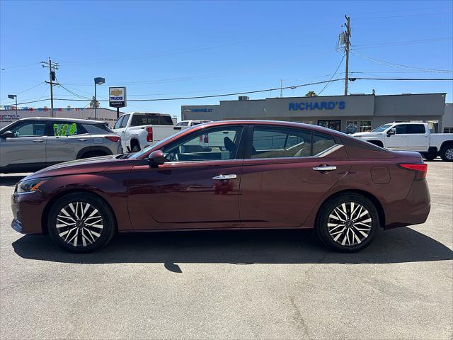 2023 Nissan Altima SV FWD
