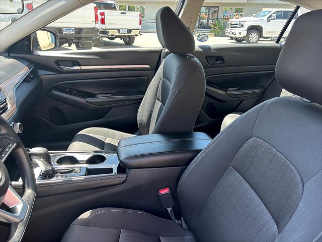 2023 Nissan Altima SV FWD