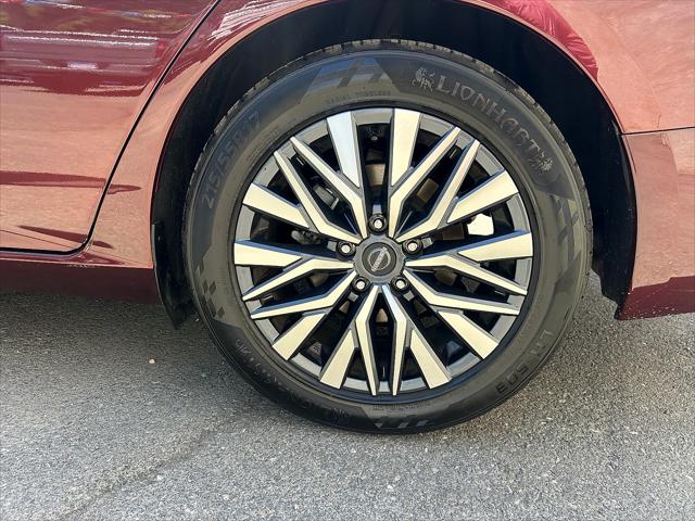 2023 Nissan Altima SV FWD