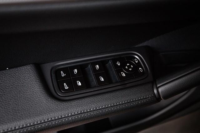 2026 Porsche Cayenne Unknown