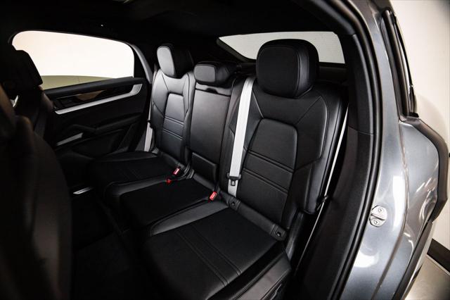 2026 Porsche Cayenne Unknown