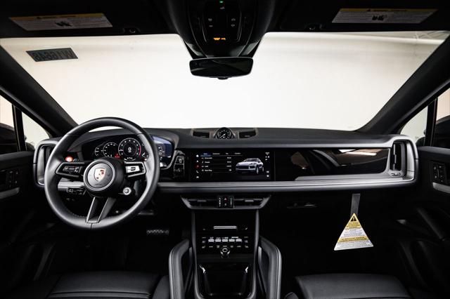 2026 Porsche Cayenne Unknown