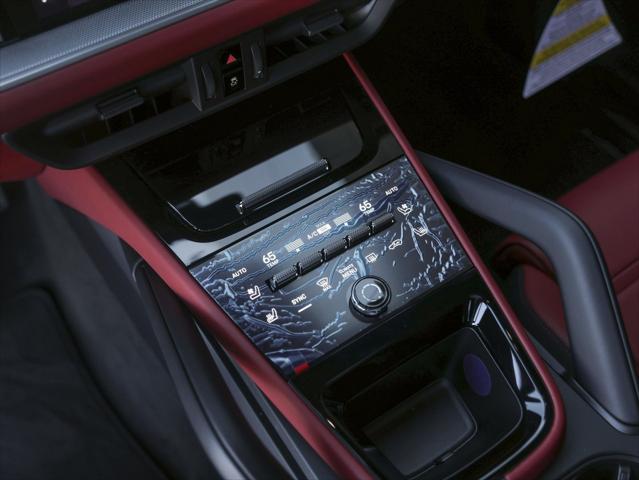 2026 Porsche Cayenne Unknown