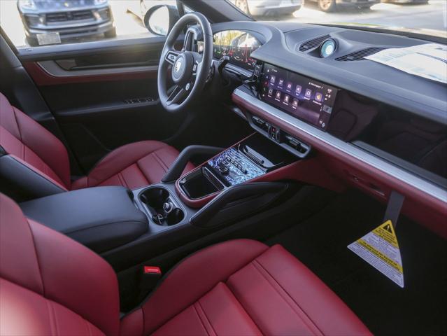 2026 Porsche Cayenne Unknown