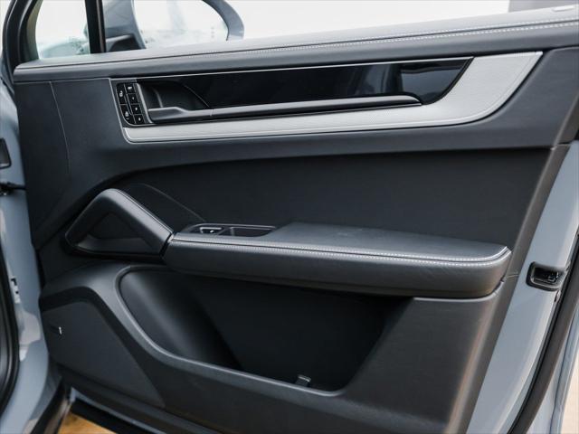 2026 Porsche Cayenne Unknown