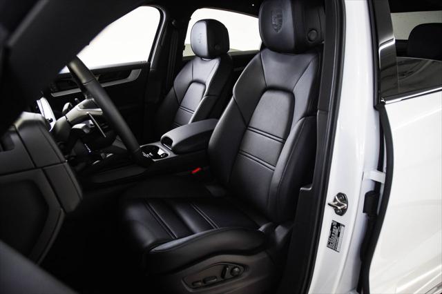 2026 Porsche Cayenne Unknown
