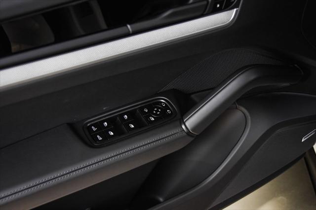 2026 Porsche Cayenne Unknown