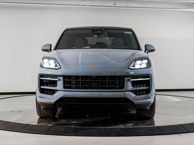 2026 Porsche Cayenne Unknown