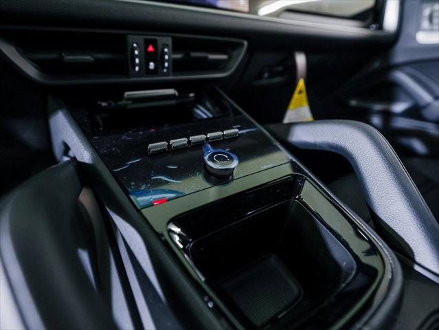 2026 Porsche Cayenne Unknown