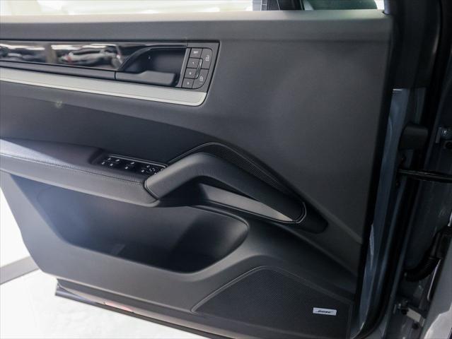 2026 Porsche Cayenne Unknown