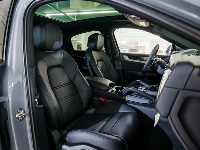 2026 Porsche Cayenne Unknown