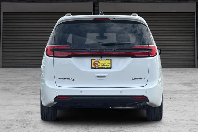 2027 Chrysler Pacifica Limited