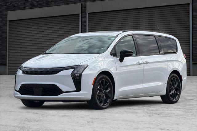 2027 Chrysler Pacifica Limited