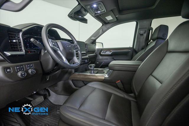 2025 Chevrolet Silverado 1500 4WD Crew Cab Short Bed RST