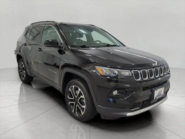 2023 Jeep Compass Limited 4x4 for sale in Neenah, WI