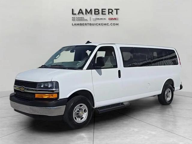 2025 Chevrolet Express Passenger RWD 3500 Extended Wheelbase LT for sale in Cuyahoga Falls, OH