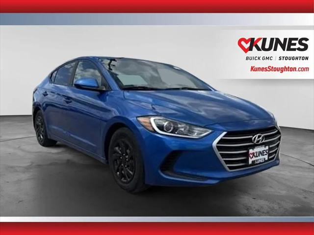 2017 Hyundai Elantra SE for sale in Stoughton, WI