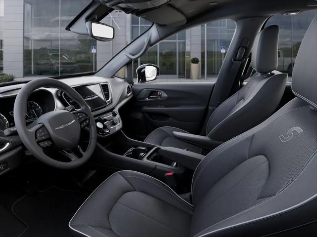 2026 Chrysler Pacifica Limited AWD