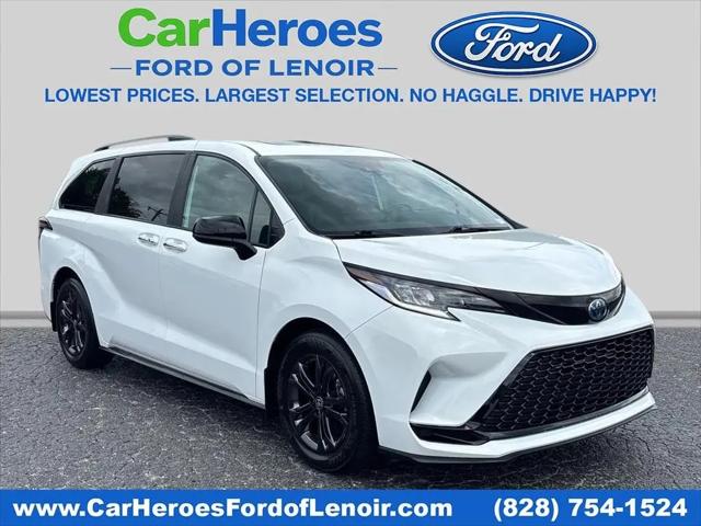 2025 Toyota Sienna XSE 7-Passenger for sale in Lenoir, NC