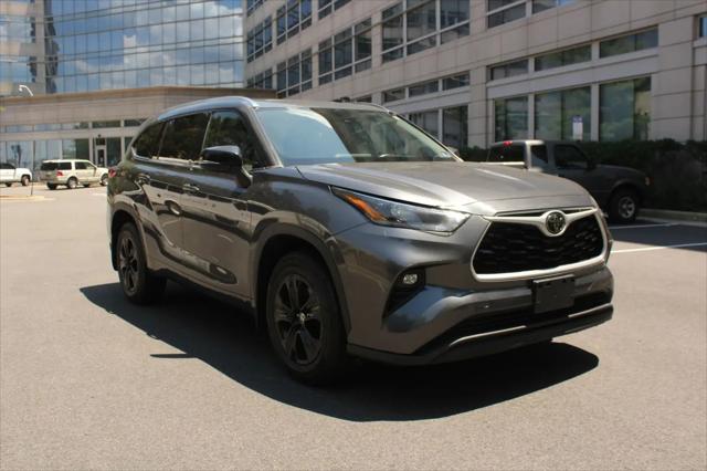 2021 Toyota Highlander XLE for sale in Arlington, VA