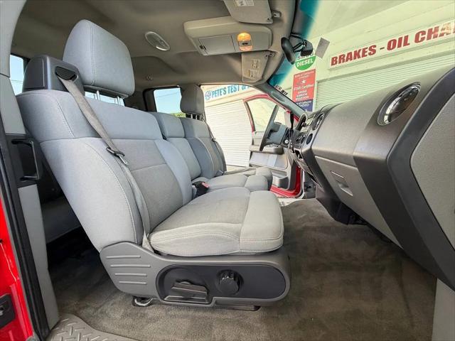 2005 Ford F-150 XLT