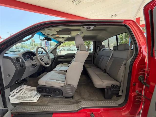 2005 Ford F-150 XLT