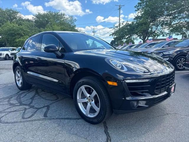 2017 Porsche Macan Macan