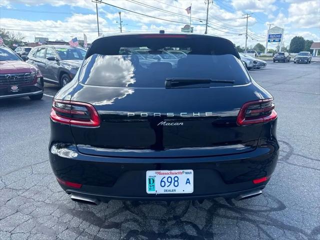 2017 Porsche Macan Macan