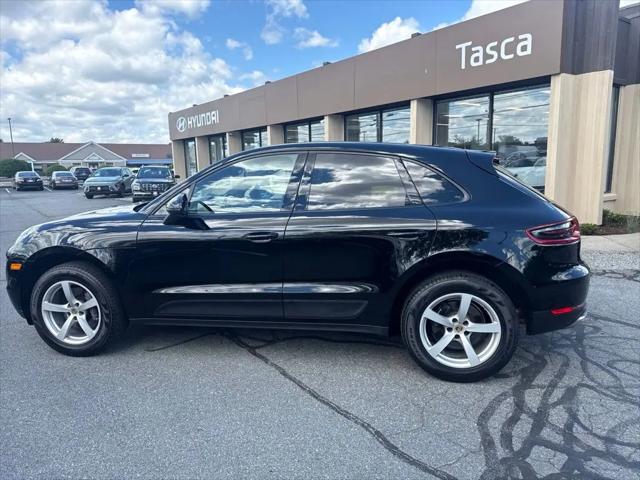 2017 Porsche Macan Macan