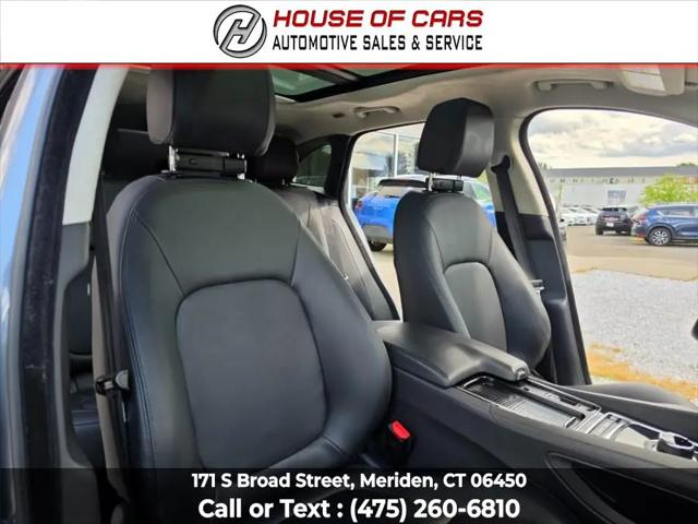 2019 Jaguar F-PACE 25t Premium