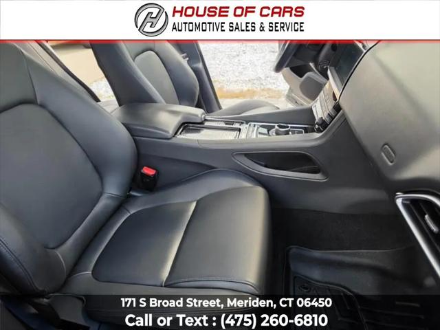 2019 Jaguar F-PACE 25t Premium