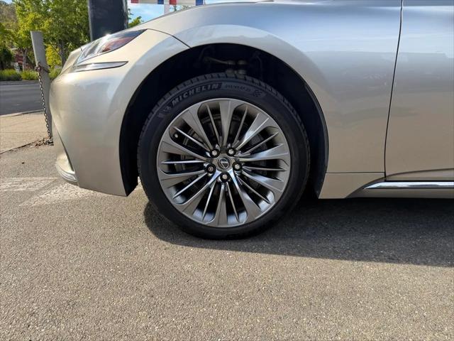 2018 Lexus LS 500h LS 500h