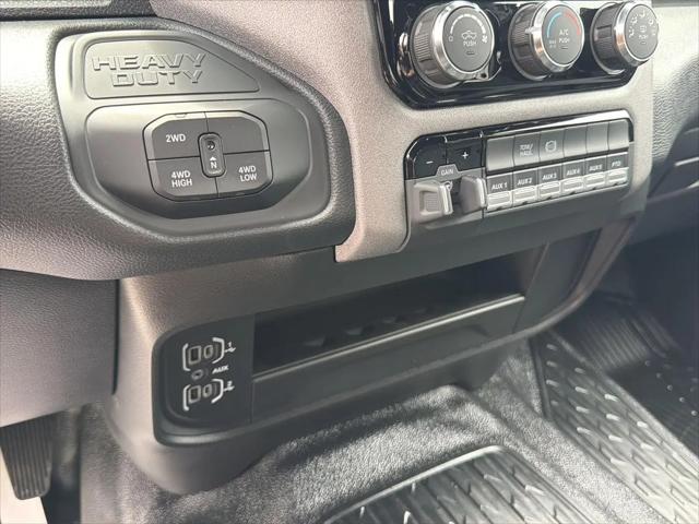 2026 Ram 3500 Tradesman/Big Horn