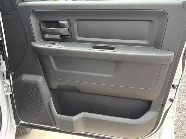 2026 Ram 3500 Tradesman/Big Horn